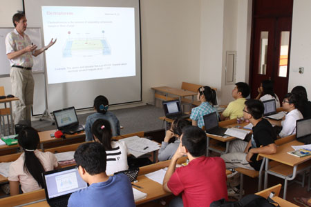 Hà Nội 100 trường học sẽ được kết nối Internet vào năm 2015